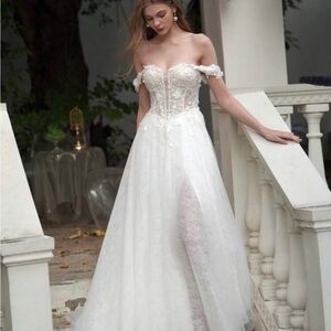 NWT Elegant White Lace Off-Shoulder Dress